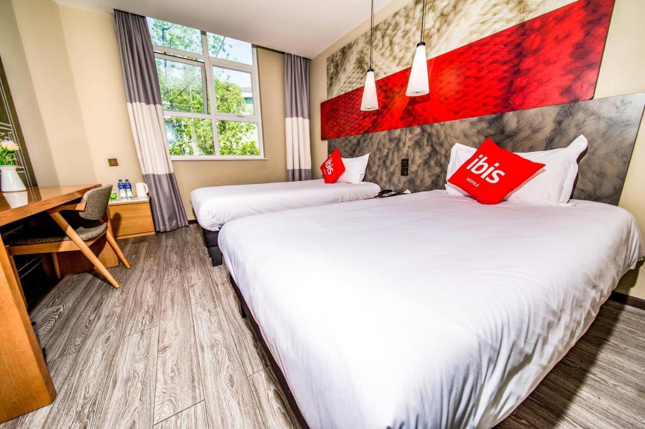 Ibis Chengdu Meizhou Center Екстер'єр фото