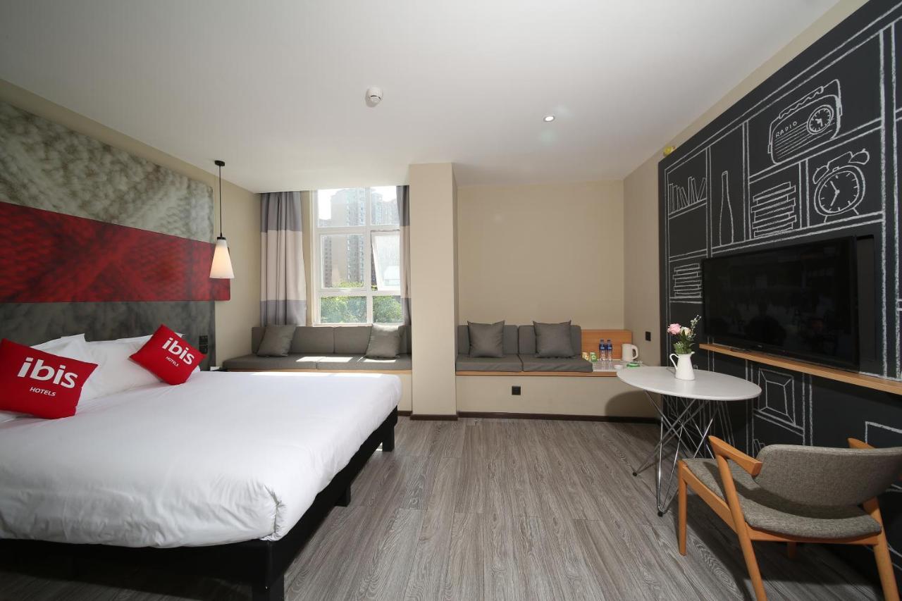 Ibis Chengdu Meizhou Center Екстер'єр фото