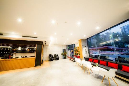 Ibis Chengdu Meizhou Center Екстер'єр фото