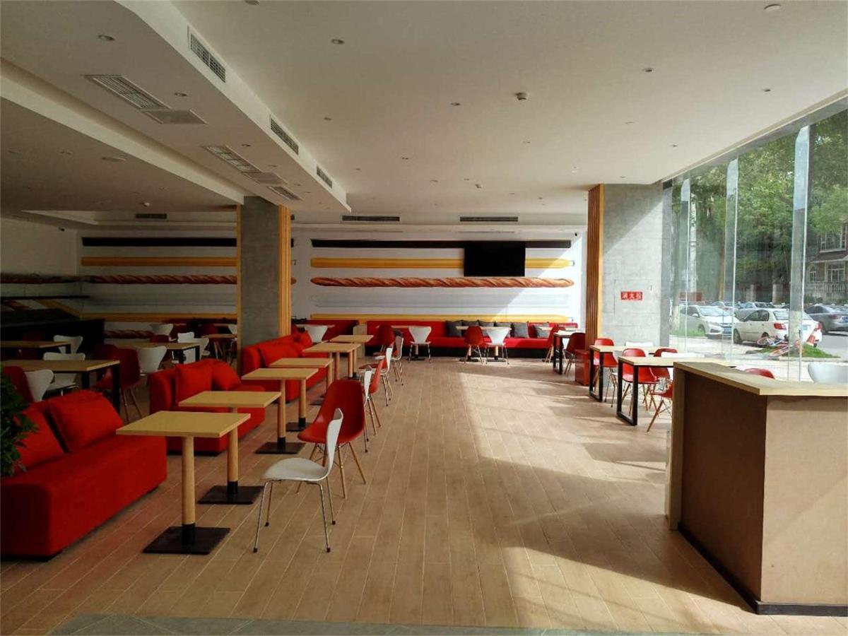 Ibis Chengdu Meizhou Center Екстер'єр фото