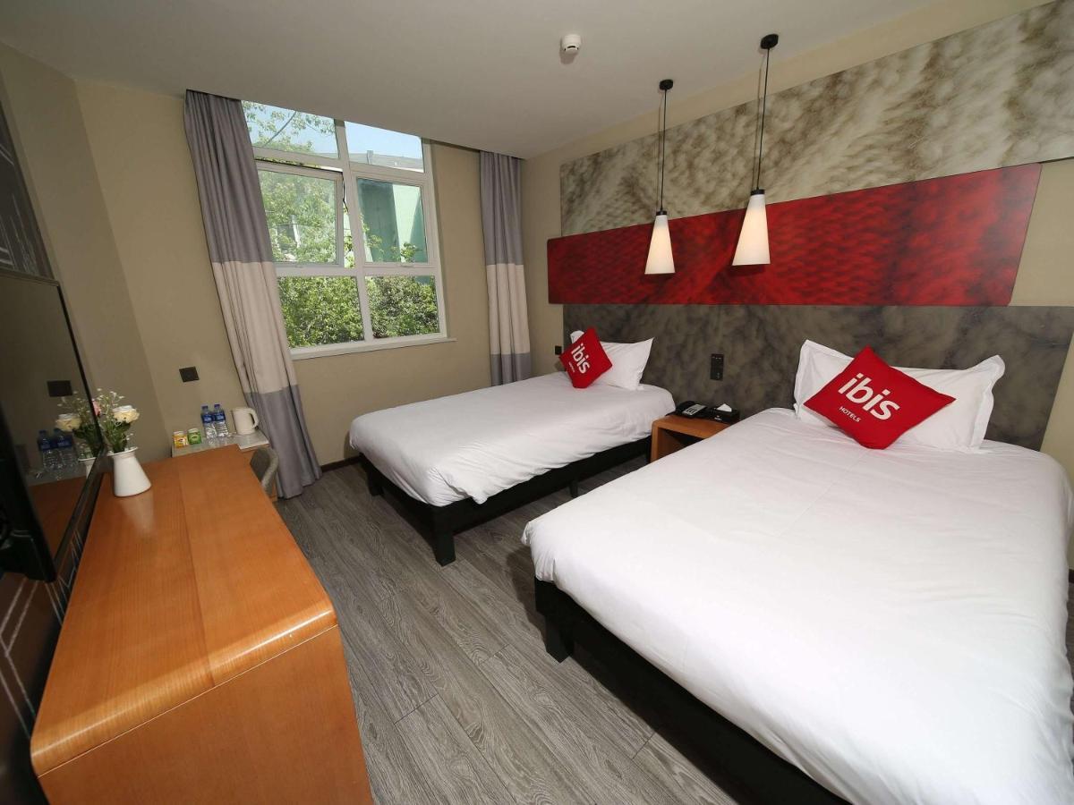 Ibis Chengdu Meizhou Center Екстер'єр фото